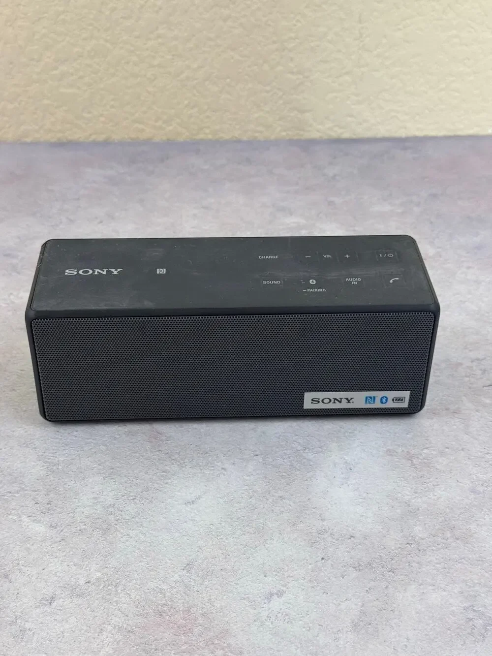 Sony SRS-X3 Portable Bluetooth Wireless Speaker Black Works No Charger
